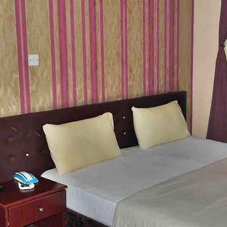 Golden Star Hotel 두바이 외부 사진